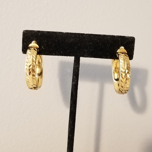 DV by Dolce Vita Jewelry - 💎VINTAGE 18KTGP HOOP EARRINGS
